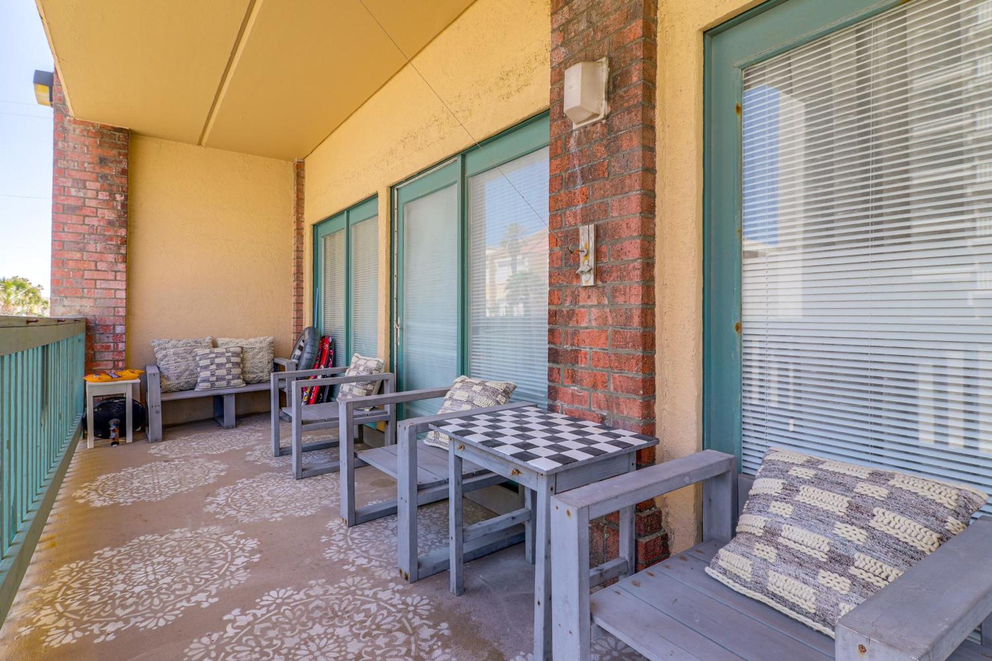 Luxe South Padre Condo With Pool - Walk To Beach! South Padre Island Zewnętrze zdjęcie