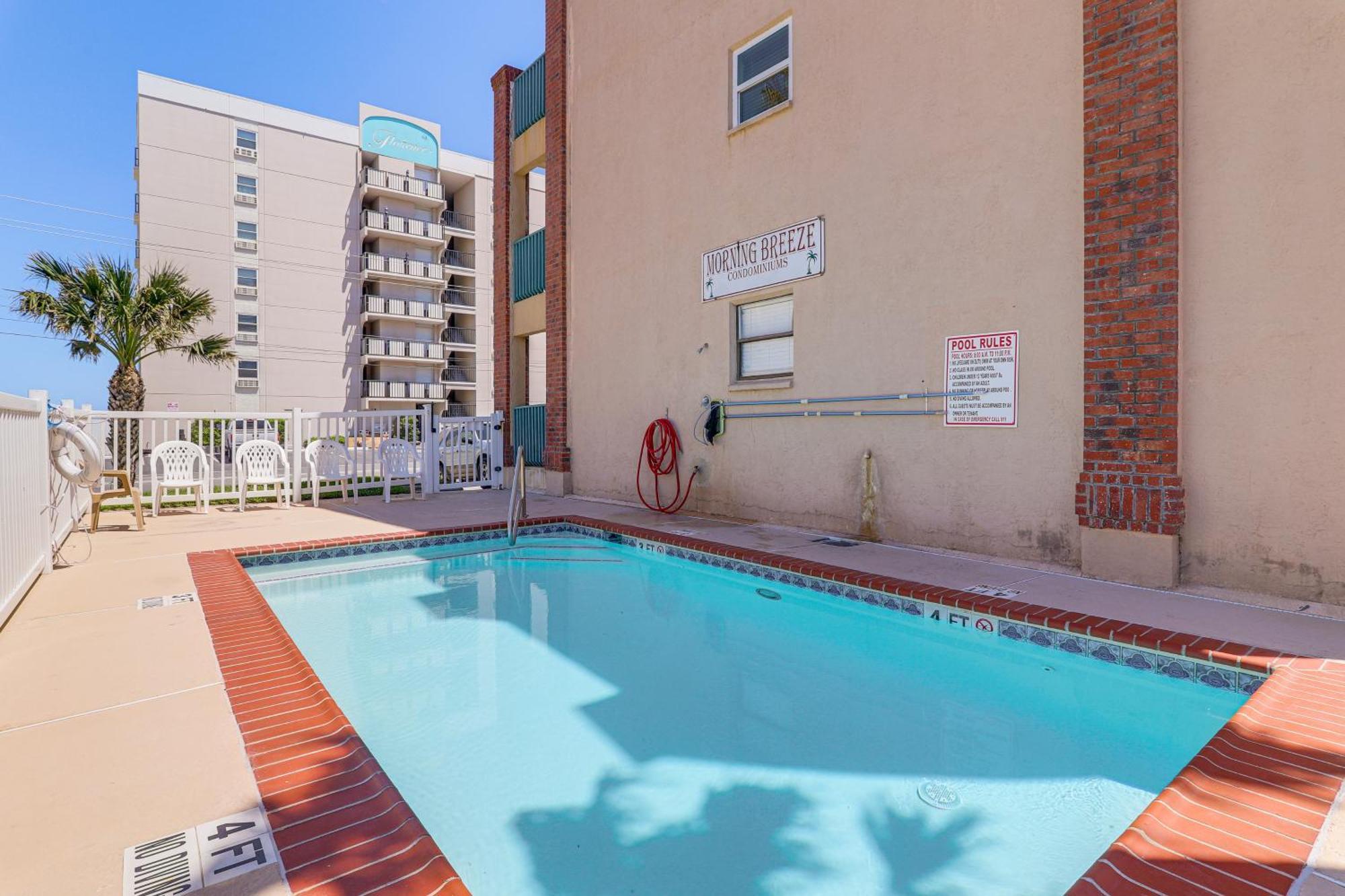 Luxe South Padre Condo With Pool - Walk To Beach! South Padre Island Zewnętrze zdjęcie